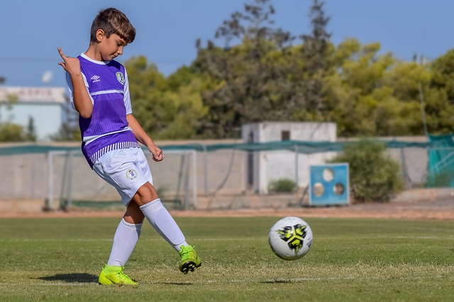 中国男子冰壶队米兰冬奥会资格赛5-2战胜菲律宾，豪取三连胜