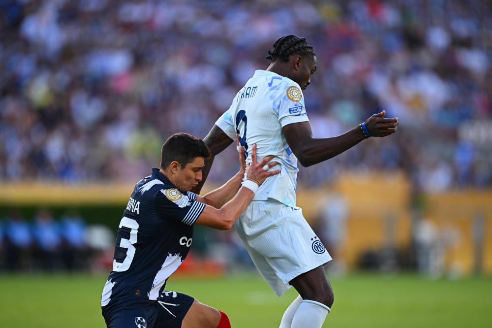 科瓦奇：拜尔明天无法出战；之前我说他的话是带点玩笑语气